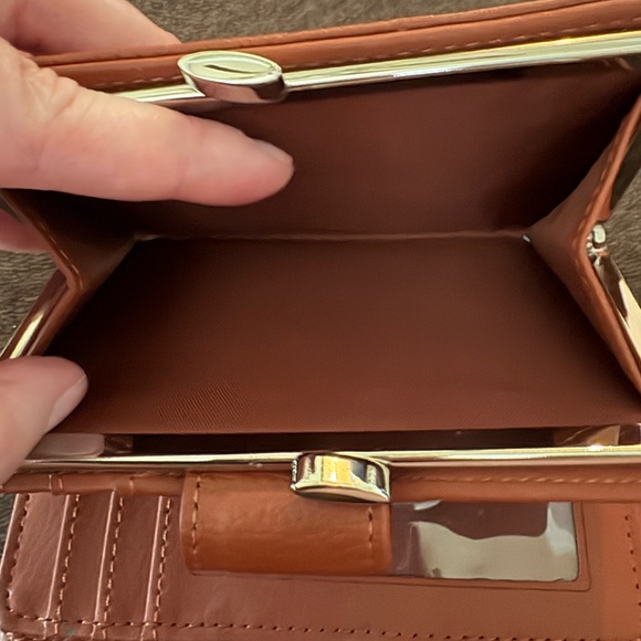 Multicolor Leather Wallet - Picture 8 of 8